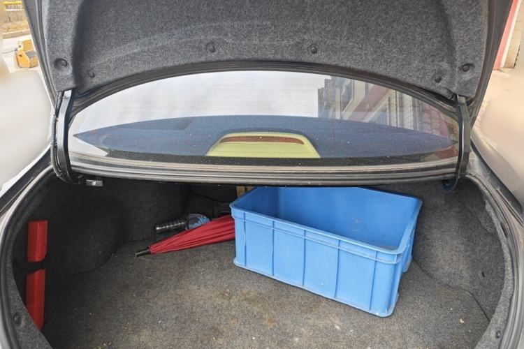 Used Honda Accord 2013 2.0L SE Trunk
