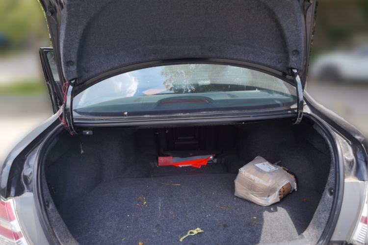 Used Honda Accord 2013 2.4L LX Trunk