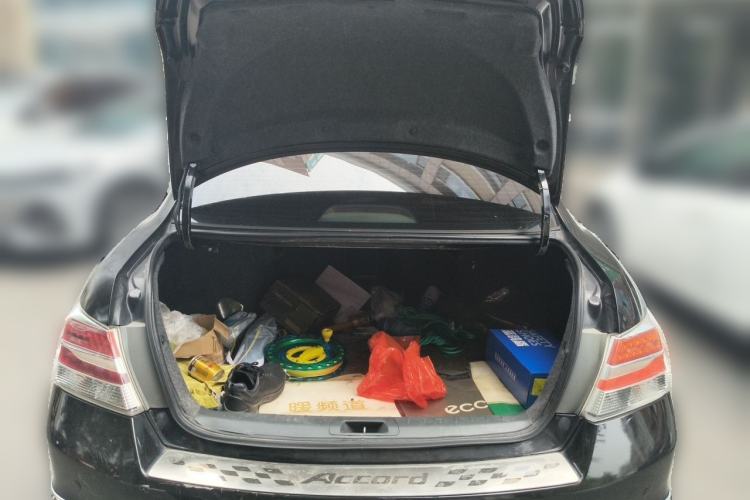 Used Honda Accord 2013 2.0L SE Trunk