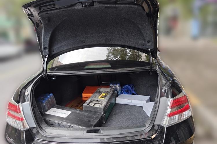 Used Honda Accord 2013 2.0L SE Trunk