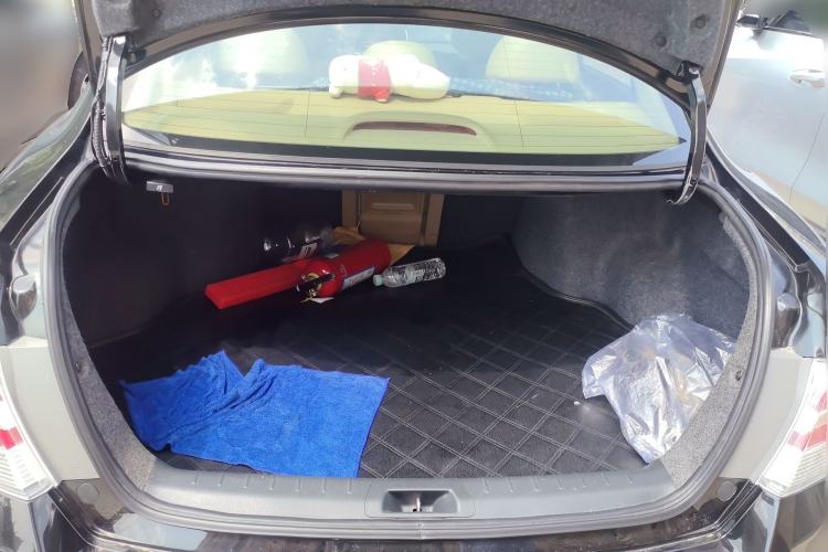 Used Honda Accord 2013 2.4L LX Trunk