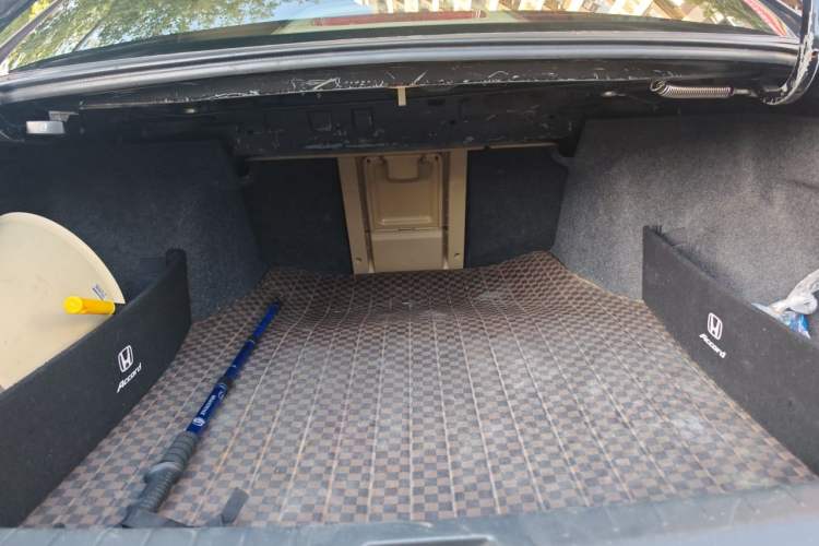 Used Honda Accord 2013 2.0L LX Trunk