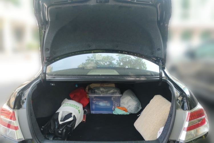 Used Honda Accord 2013 2.4L SE Trunk
