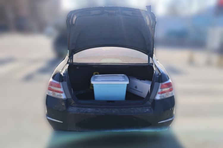 Used Honda Accord 2013 2.0L SE Trunk