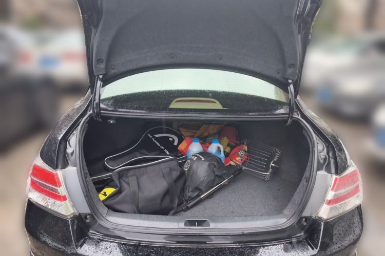 Used Honda Accord 2013 2.0L SE Trunk