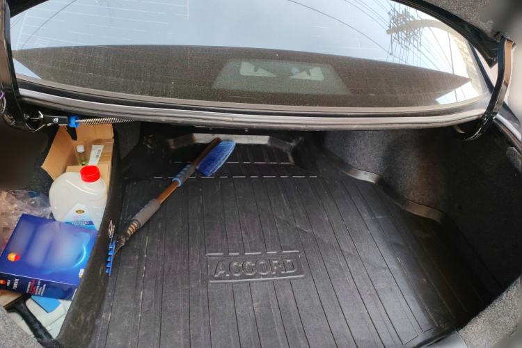 Used Honda Accord 2013 2.0L LX Trunk