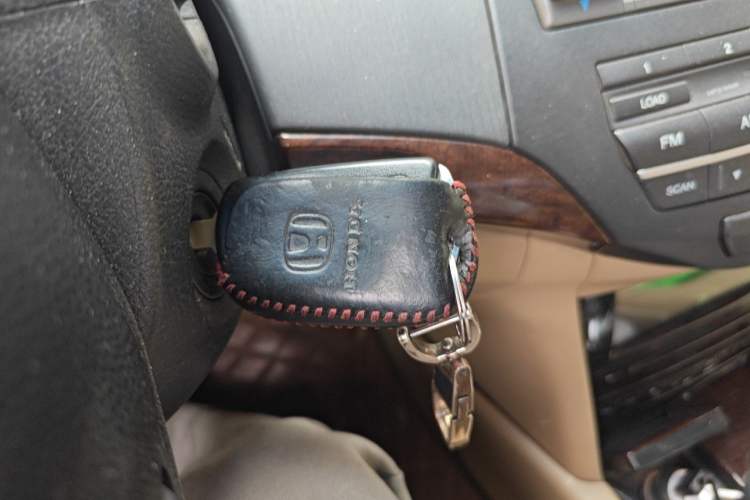 Used Honda Accord 2013 2.0L SE Vehicle Key