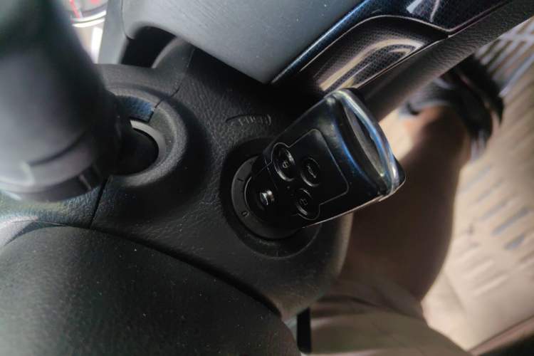 Used Honda Accord 2013 2.0L SE Vehicle Key