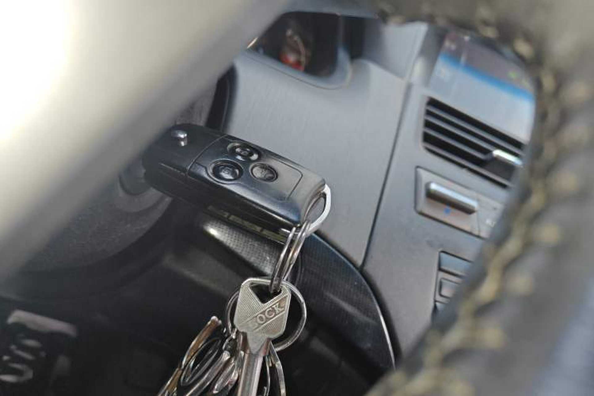 Used Honda Accord 2013 2.0L SE Vehicle Key
