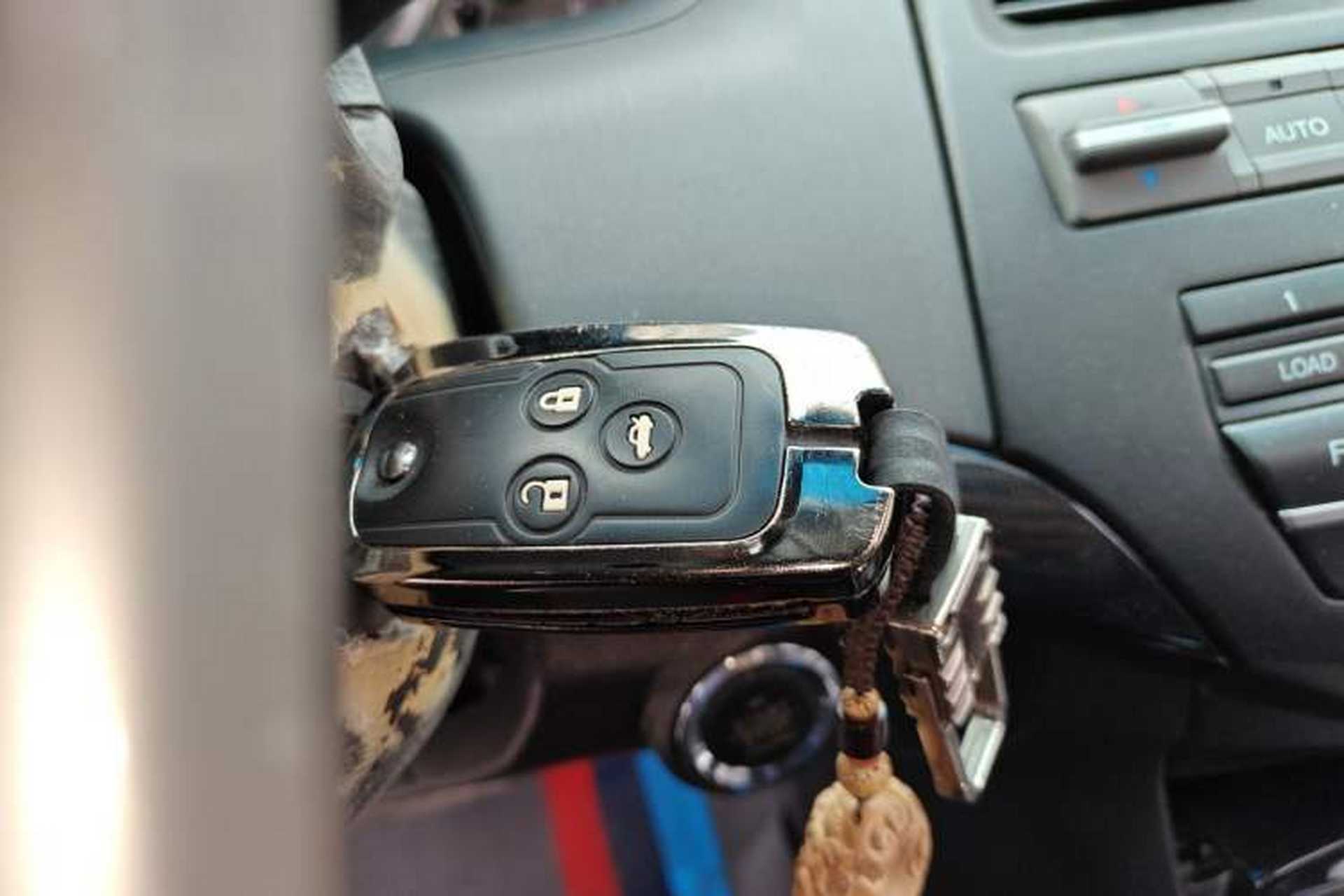 Used Honda Accord 2013 2.0L SE Vehicle Key