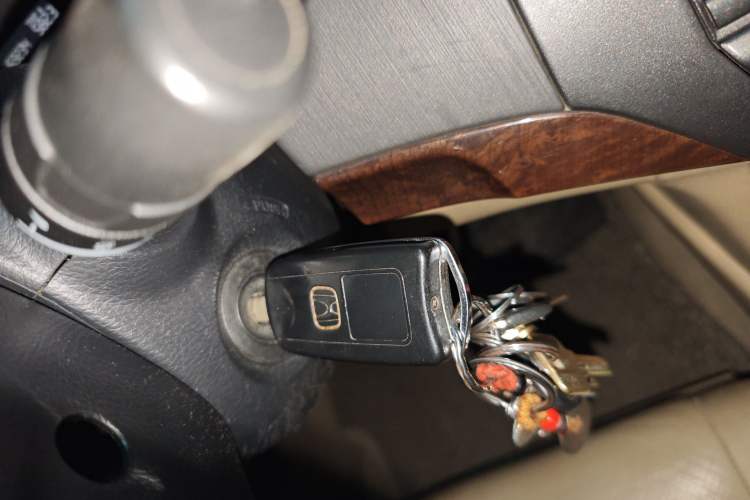 Used Honda Accord 2013 2.0L SE Vehicle Key