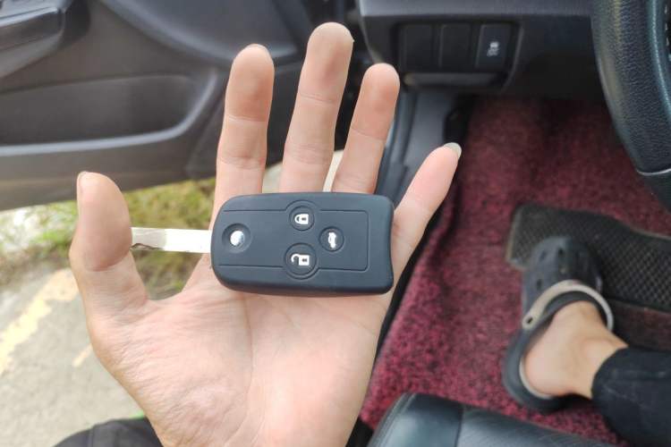 Used Honda Accord 2013 2.4L LX Vehicle Key