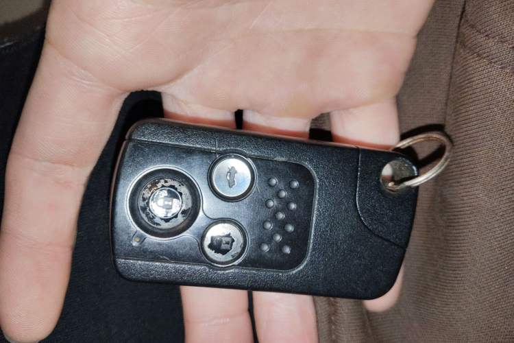 Used Honda Accord 2013 2.4L SE Vehicle Key