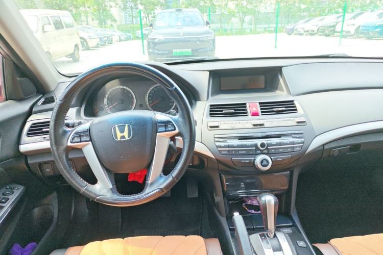 Used Honda Accord 2013 2.4L PE Center Console