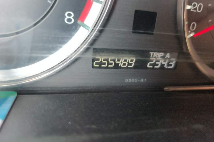 Used Honda Accord 2013 2.4L PE Odometer Close Up
