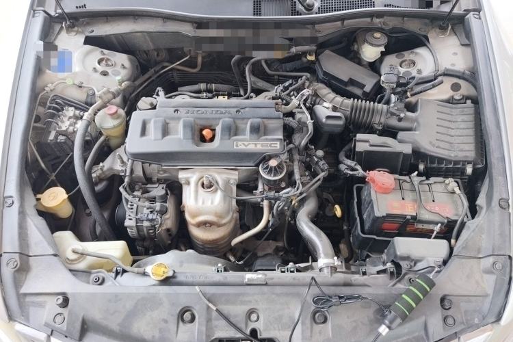 Used Honda Accord 2013 2.0L SE Engine Bay