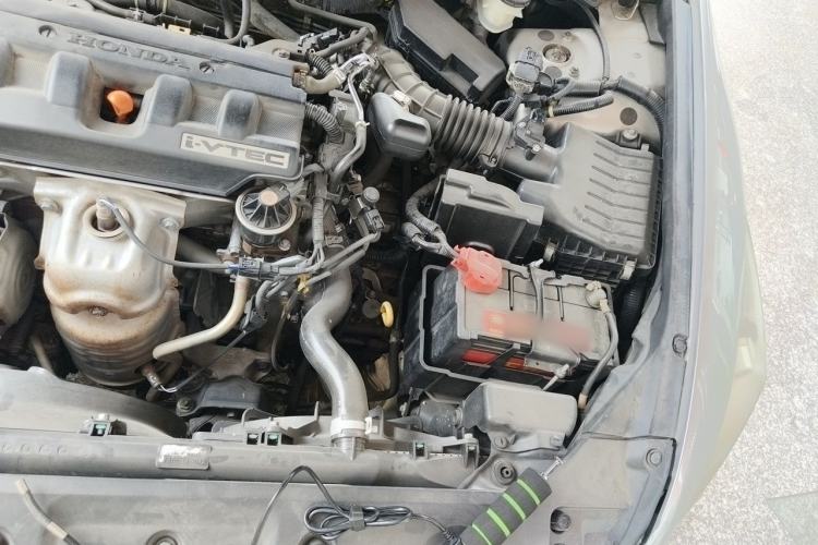 Used Honda Accord 2013 2.0L SE Engine Bay Left