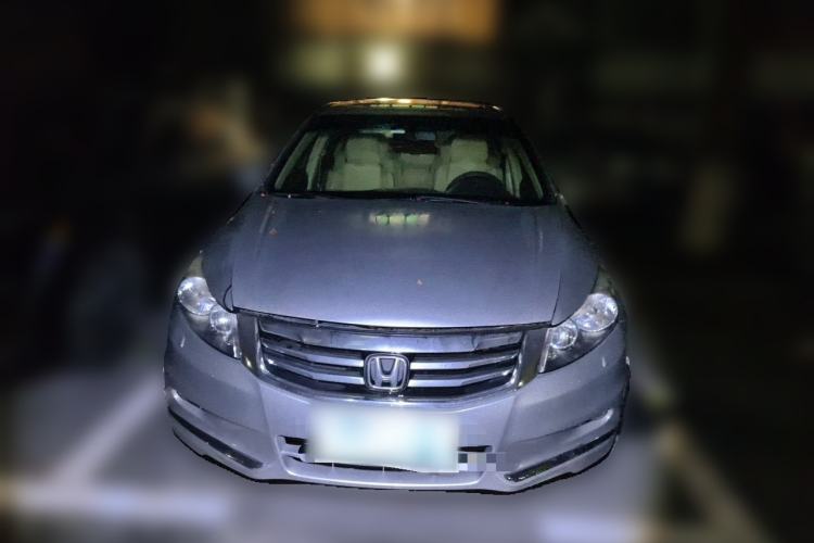 Used Honda Accord 2013 2.0L SE Front