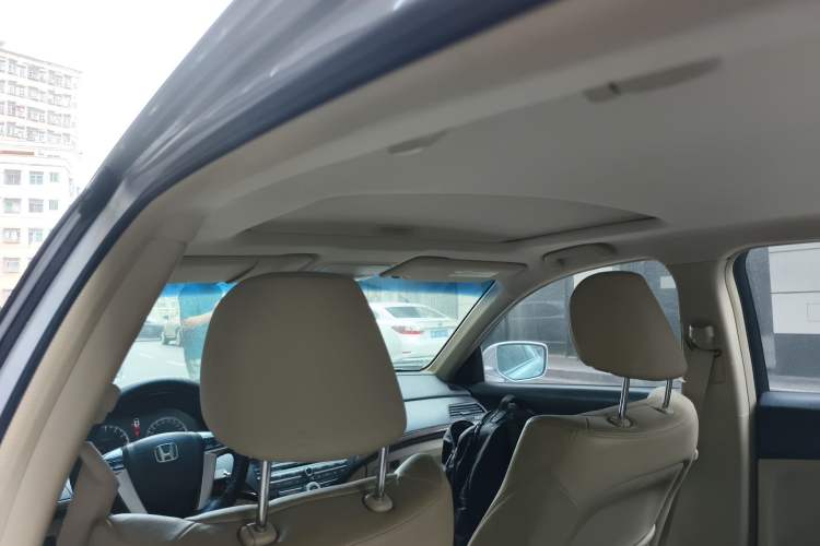 Used Honda Accord 2013 2.0L SE Headliner