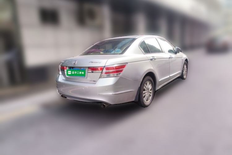 Used Honda Accord 2013 2.0L SE Rear Right 45 Deg