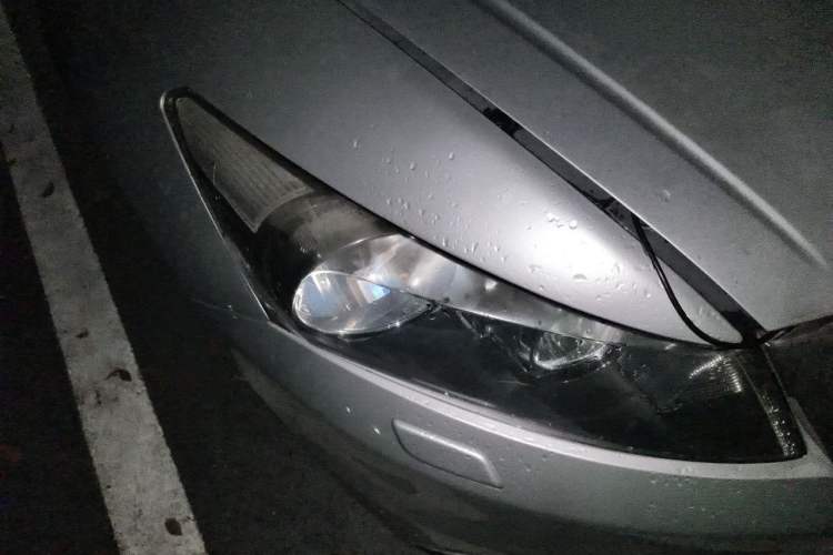 Used Honda Accord 2013 2.0L SE Right Front Headlight