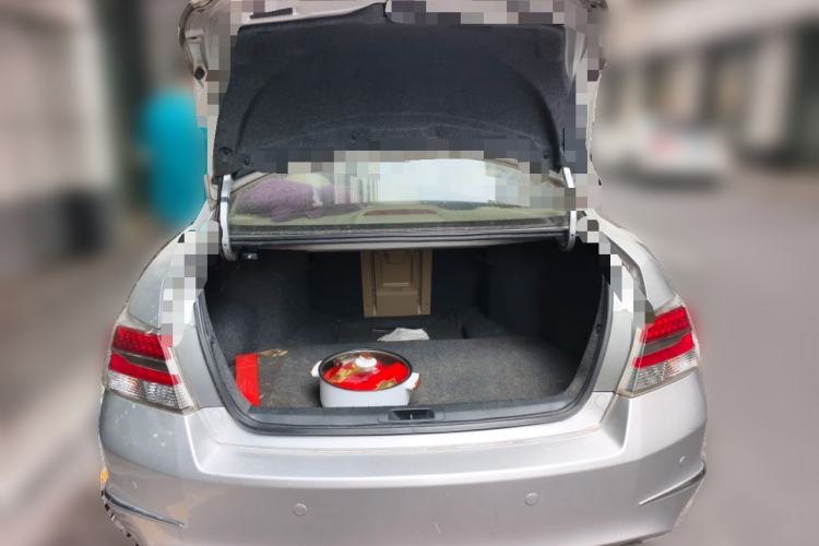 Used Honda Accord 2013 2.0L SE Trunk