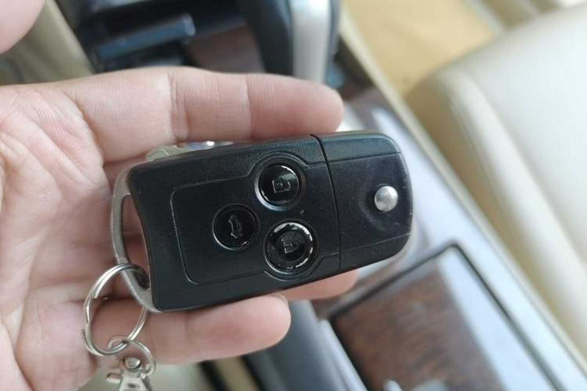 Used Honda Accord 2013 2.0L SE Vehicle Key