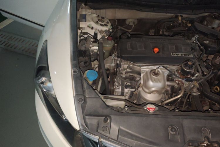 Used Honda Accord 2013 2.0L LX Engine Bay Right