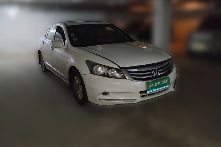 Used Honda Accord 2013 2.0L SE Front Right 45 Deg