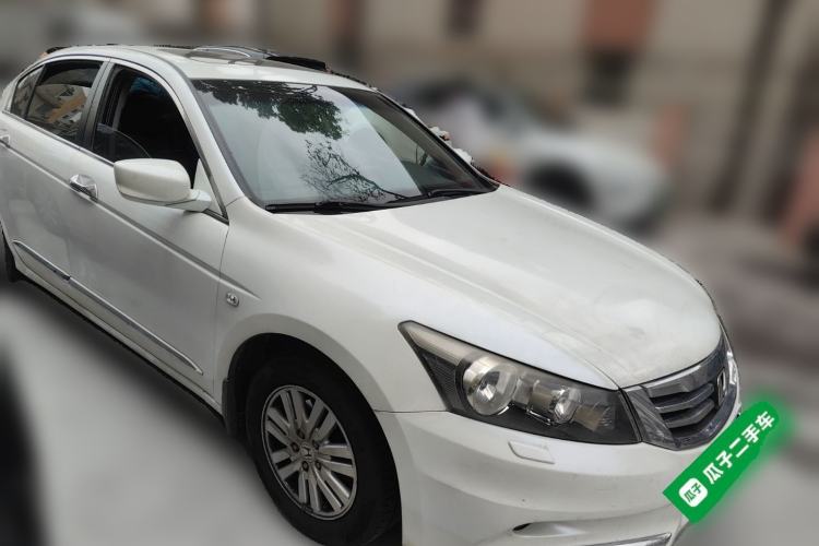 Used Honda Accord 2013 2.0L SE Front Right 45 Deg