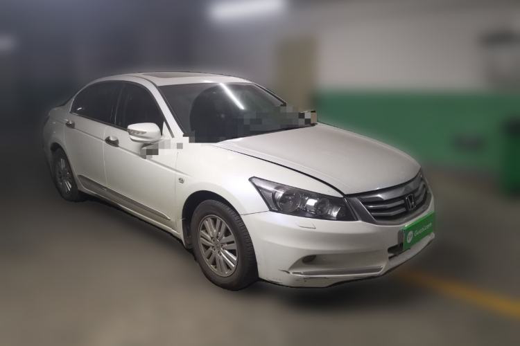 Used Honda Accord 2013 2.0L SE Front Right 45 Deg