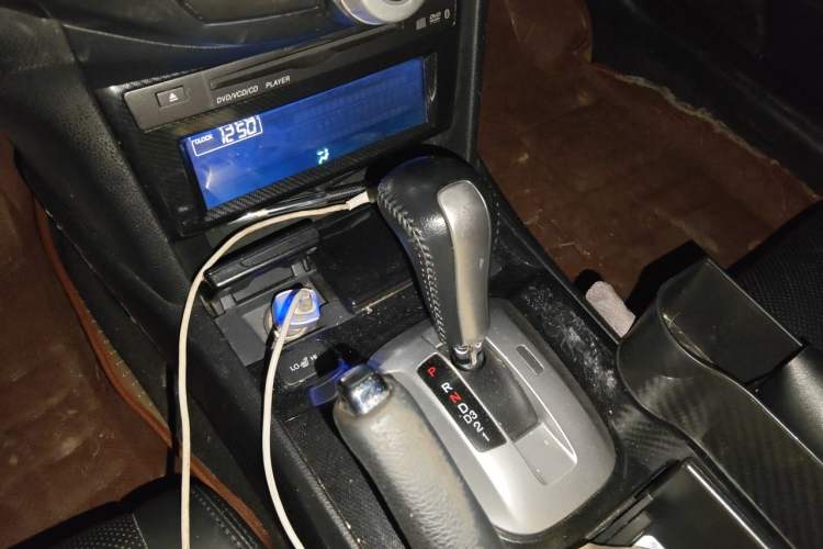 Used Honda Accord 2013 2.0L SE Gear Lever