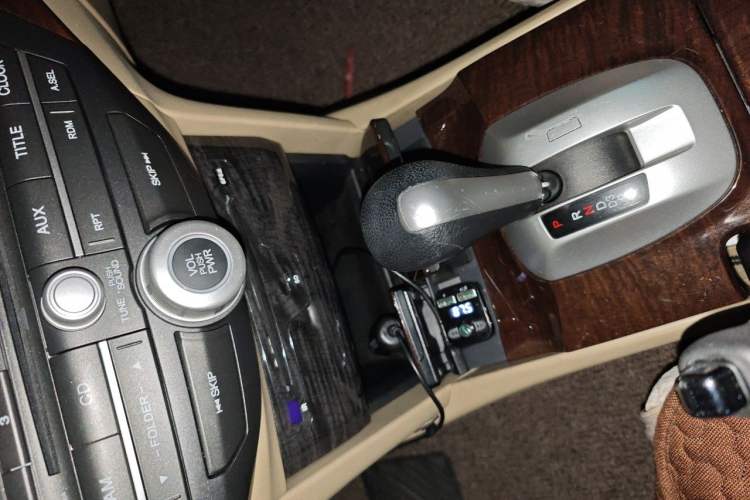 Used Honda Accord 2013 2.0L LX Gear Lever