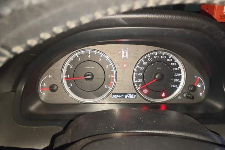 Used Honda Accord 2013 2.0L SE Instrument Cluster