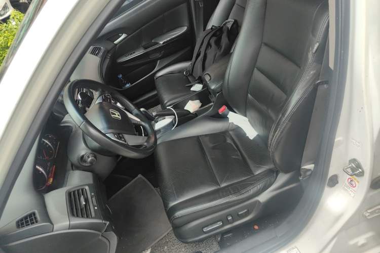 Used Honda Accord 2013 2.0L SE Left Front Seat