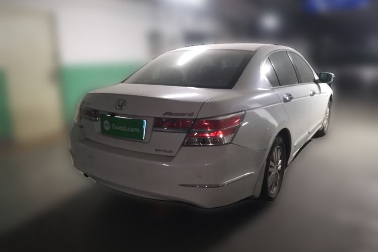 Used Honda Accord 2013 2.0L SE Rear Right 45 Deg