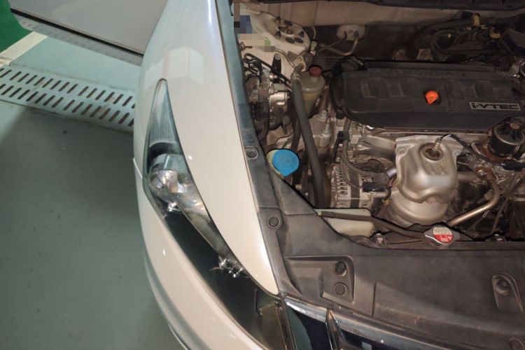 Used Honda Accord 2013 2.0L LX Right Front Headlight