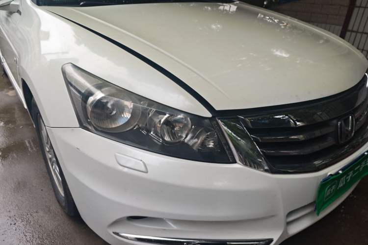 Used Honda Accord 2013 2.0L SE Right Front Headlight