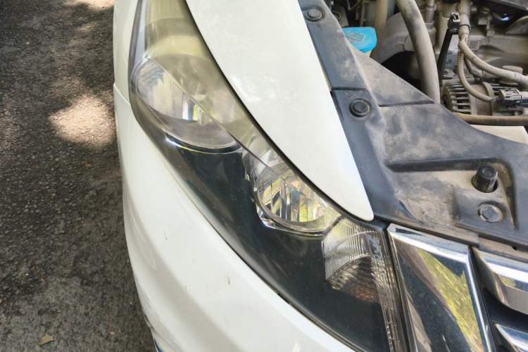 Used Honda Accord 2013 2.0L LX Right Front Headlight