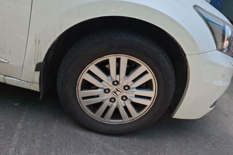 Used Honda Accord 2013 2.0L SE Right Front Wheel Hub