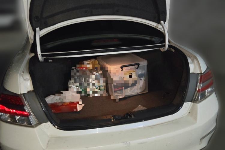 Used Honda Accord 2013 2.0L SE Trunk