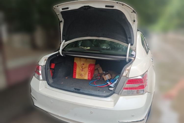 Used Honda Accord 2013 2.0L SE Trunk
