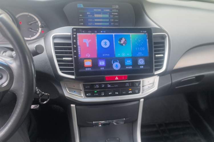 Used Honda Accord 2014 2.0L EX Luxury Edition Audio And AC Panel