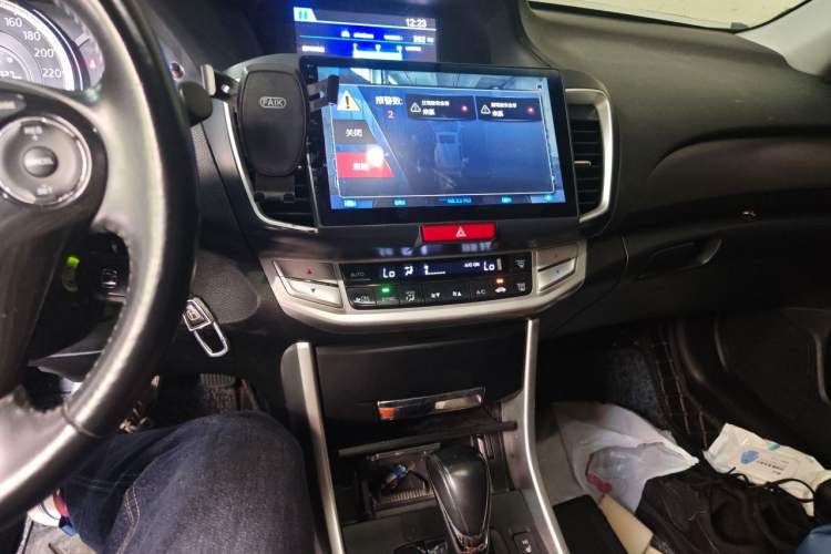 Used Honda Accord 2014 2.0L EX Luxury Edition Audio And AC Panel
