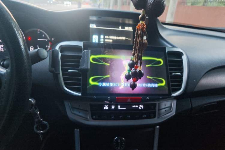 Used Honda Accord 2014 2.0L EX Luxury Edition Audio And AC Panel