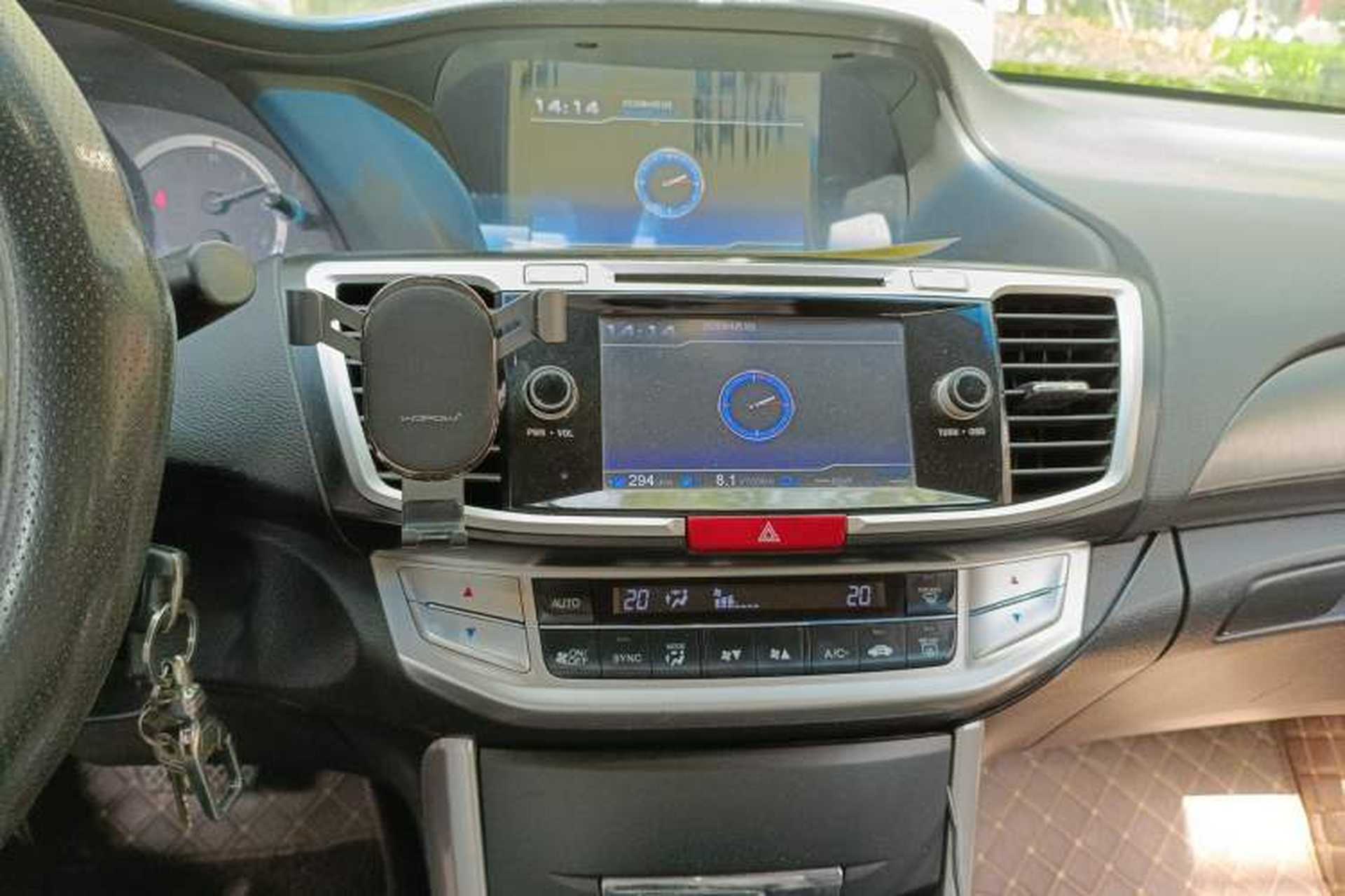 Used Honda Accord 2014 2.0L EX Luxury Edition Audio And AC Panel