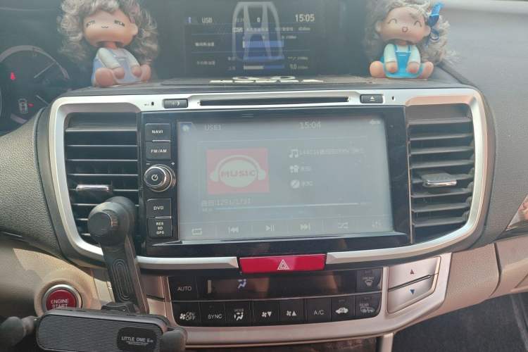 Used Honda Accord 2014 2.4L EX Luxury Edition Audio And AC Panel