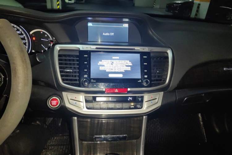 Used Honda Accord 2014 3.0L EXLN Flagship Edition Audio And AC Panel