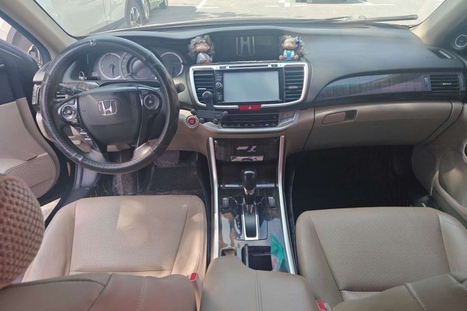 Used Honda Accord 2014 2.4L EX Luxury Edition Center Console
