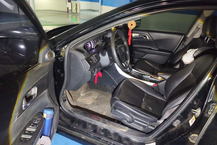 Used Honda Accord 2014 2.0L LX Comfort Edition Driver Seat